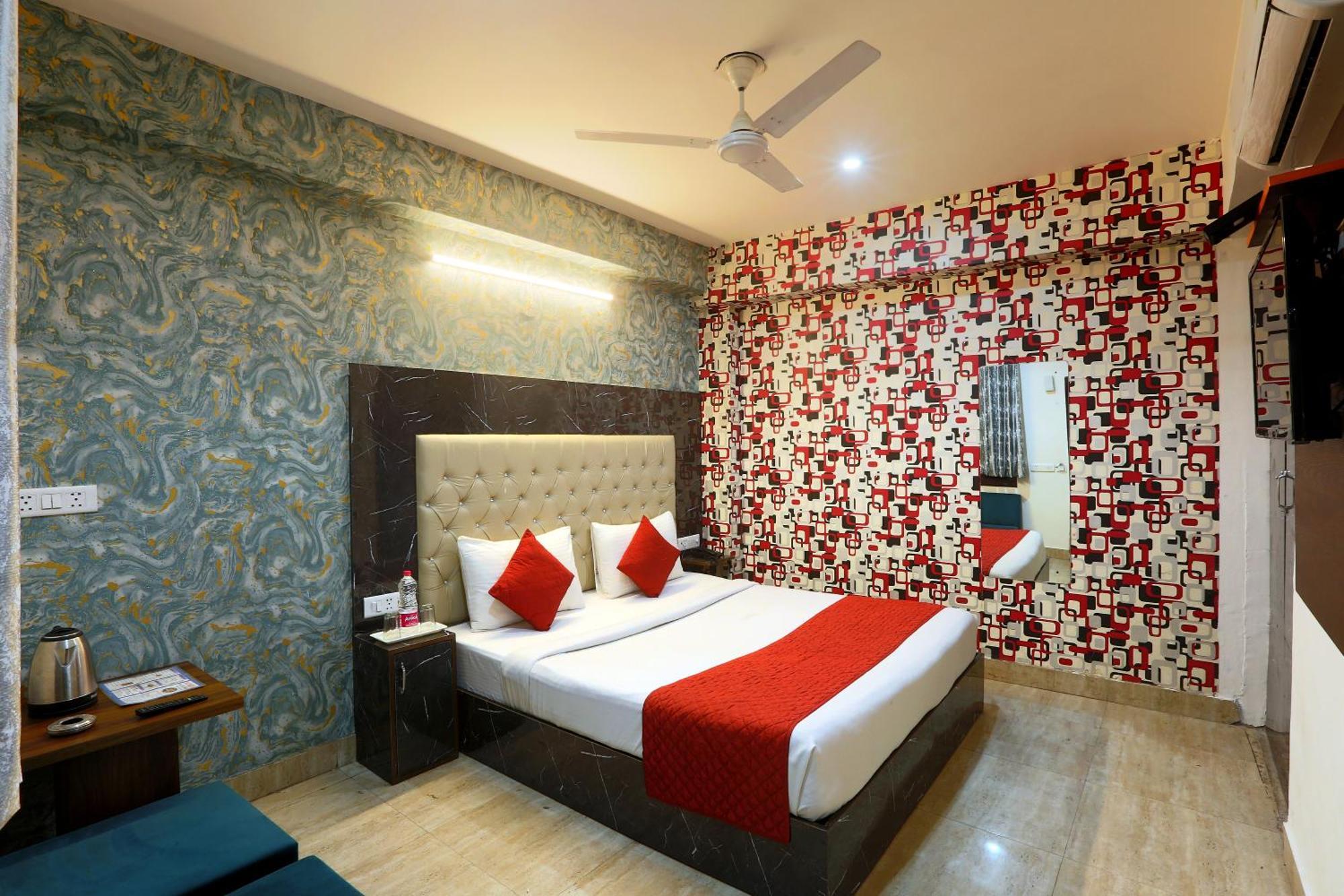Skywood At Airport Hotel New Delhi
